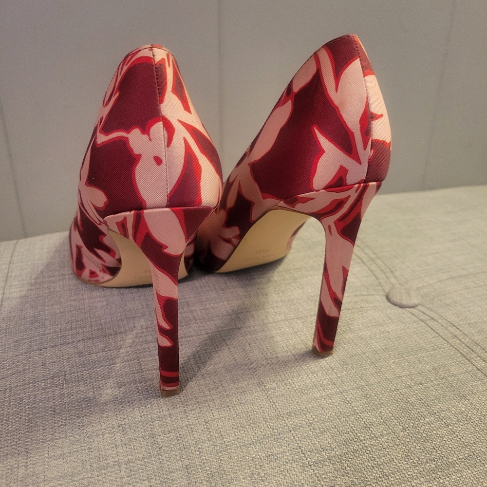 Red Multicolor Heels - Picture 3 of 3